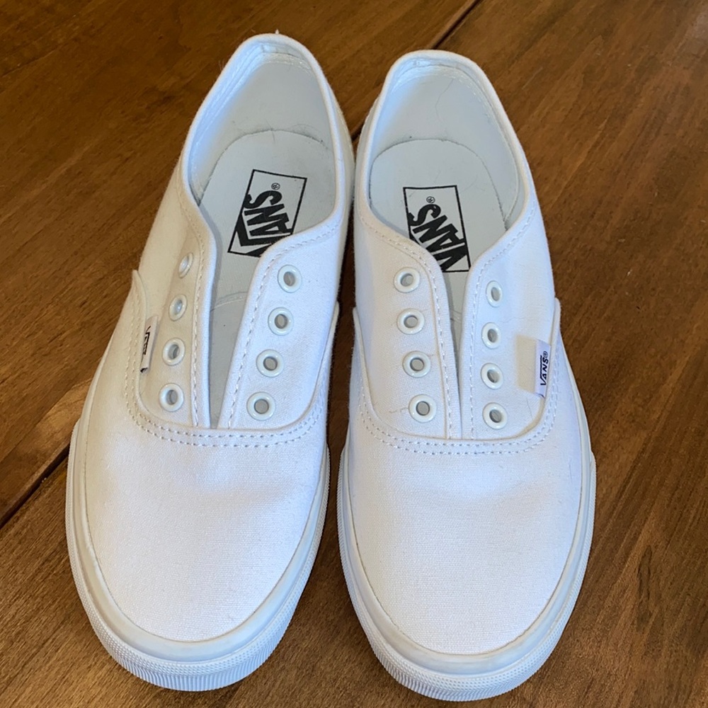 Vans Size 7.5 Like New white canvas tennis shoes